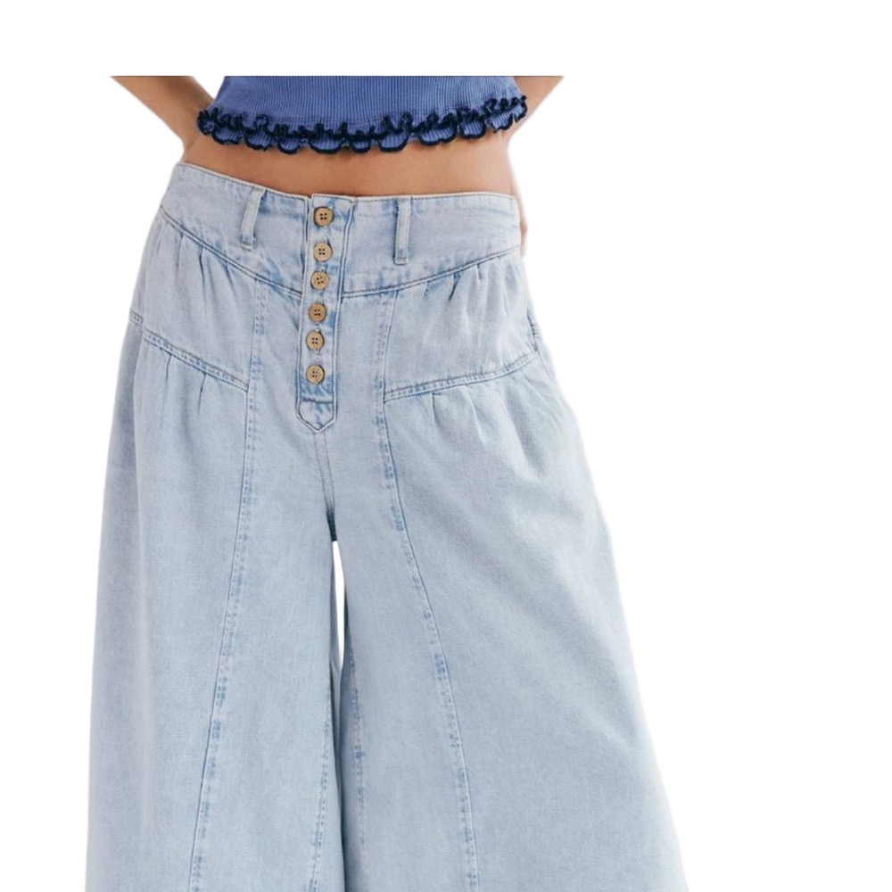 NWOT Free People We the Free Blossom pull on Jeans Size L - Picture 2 of 4